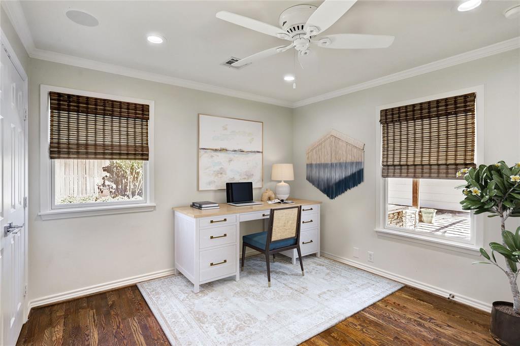 5218 1 Carew Street, Houston, Texas 77096, 4 Bedrooms Bedrooms, 9 Rooms Rooms,3 BathroomsBathrooms,Single-family,For Sale,Carew,53363135
