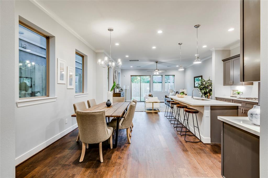 4718 3 MERWIN Street, Houston, Texas 77027, 4 Bedrooms Bedrooms, 14 Rooms Rooms,3 BathroomsBathrooms,Single-family,For Sale,MERWIN,77507827
