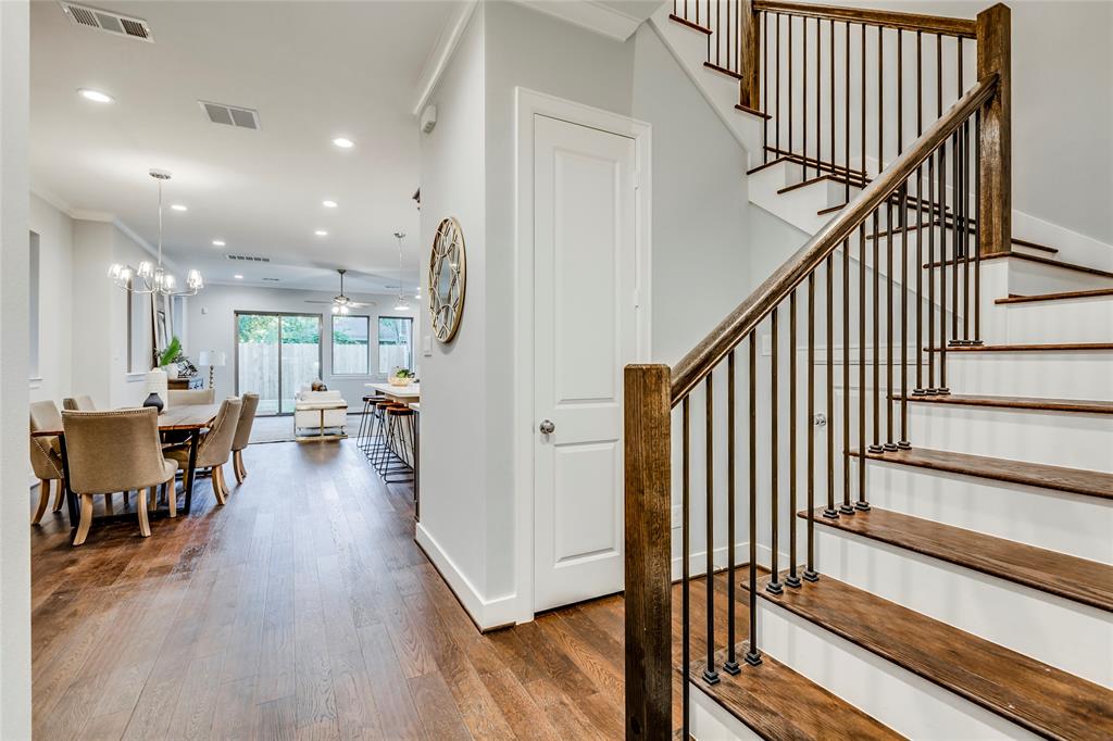 4718 3 MERWIN Street, Houston, Texas 77027, 4 Bedrooms Bedrooms, 14 Rooms Rooms,3 BathroomsBathrooms,Single-family,For Sale,MERWIN,77507827