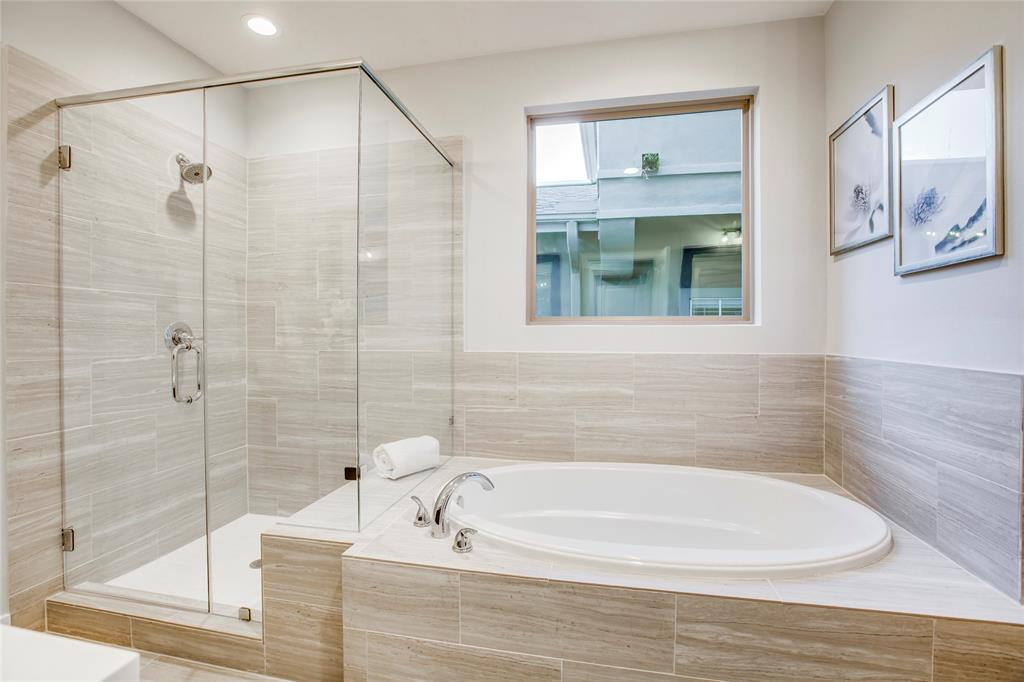 4718 3 MERWIN Street, Houston, Texas 77027, 4 Bedrooms Bedrooms, 14 Rooms Rooms,3 BathroomsBathrooms,Single-family,For Sale,MERWIN,77507827