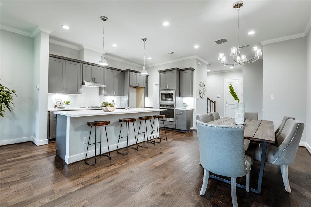 4718 3 MERWIN Street, Houston, Texas 77027, 4 Bedrooms Bedrooms, 14 Rooms Rooms,3 BathroomsBathrooms,Single-family,For Sale,MERWIN,77507827