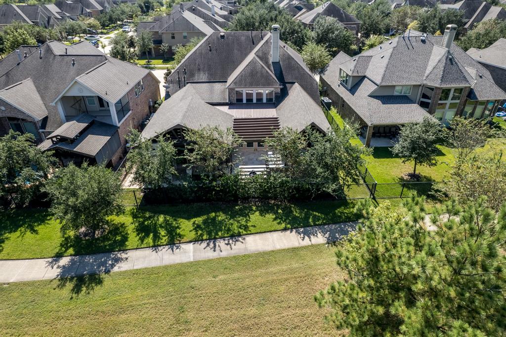 19310 2 Long Haven Drive, Cypress, Texas 77433, 5 Bedrooms Bedrooms, 10 Rooms Rooms,5 BathroomsBathrooms,Single-family,For Sale,Long Haven,11079655