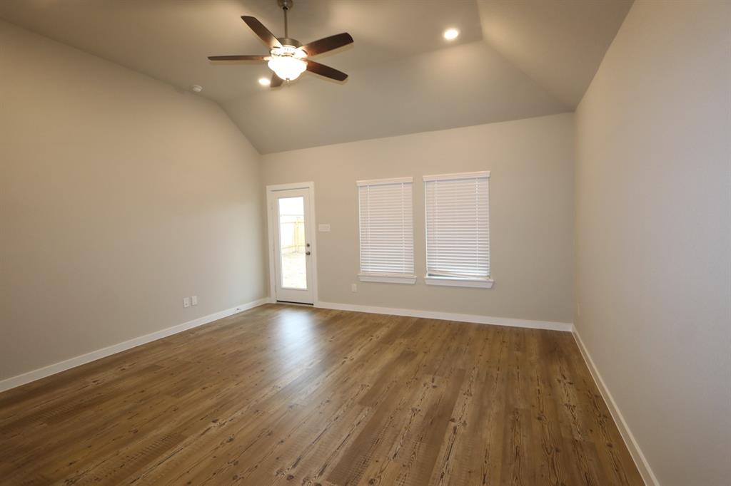 1012 2 Brighton Orchards Lane, Magnolia, Texas 77354, 5 Bedrooms Bedrooms, 7 Rooms Rooms,2 BathroomsBathrooms,Single-family,For Sale,Brighton Orchards,86879479