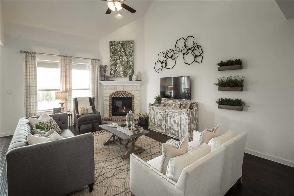 29914 2 Violet Crest Court, Fulshear, Texas 77423, 4 Bedrooms Bedrooms, 4 Rooms Rooms,3 BathroomsBathrooms,Single-family,For Sale,Violet Crest Court,55801262