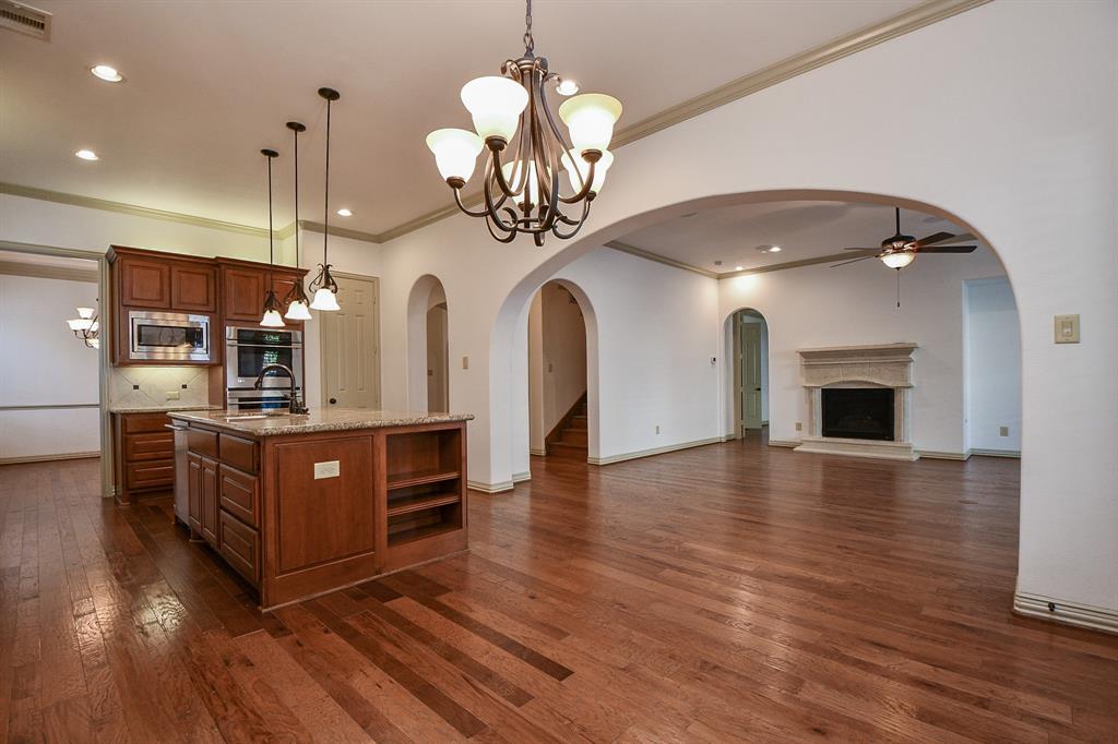 14530 2 Tivoli Drive, Houston, Texas 77077, 4 Bedrooms Bedrooms, 11 Rooms Rooms,3 BathroomsBathrooms,Single-family,For Sale,Tivoli,80754678