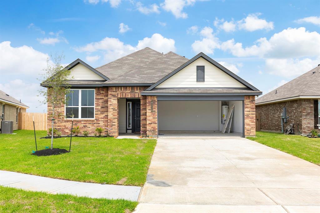 8228 1 TOURMALINE Way, Texas City, Texas 77591, 4 Bedrooms Bedrooms, 10 Rooms Rooms,2 BathroomsBathrooms,Single-family,For Sale,TOURMALINE,7515724