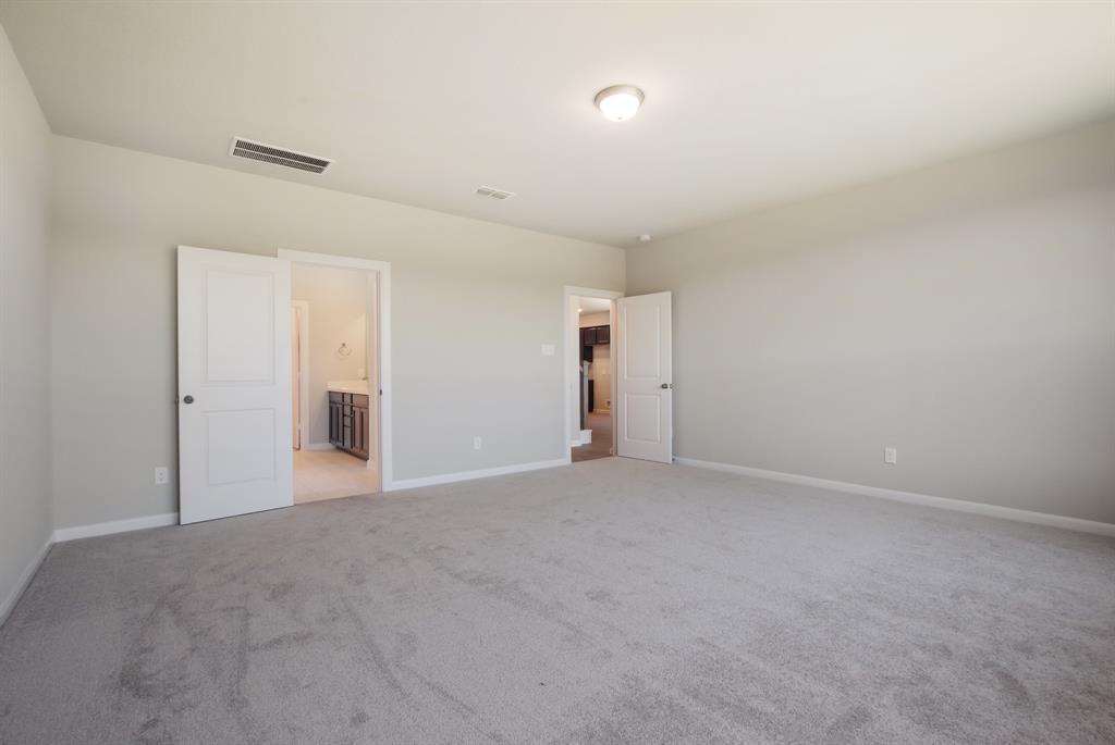 140 2 Winged Elm Court, Willis, Texas 77318, 3 Bedrooms Bedrooms, 8 Rooms Rooms,2 BathroomsBathrooms,Single-family,For Sale,Winged Elm,60352853
