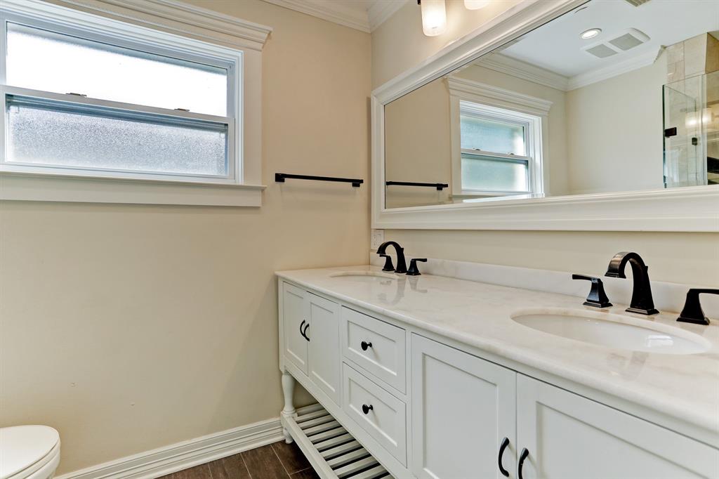 1178 1 Chamboard Lane, Houston, Texas 77018, 3 Bedrooms Bedrooms, 6 Rooms Rooms,2 BathroomsBathrooms,Single-family,For Sale,Chamboard,75025857