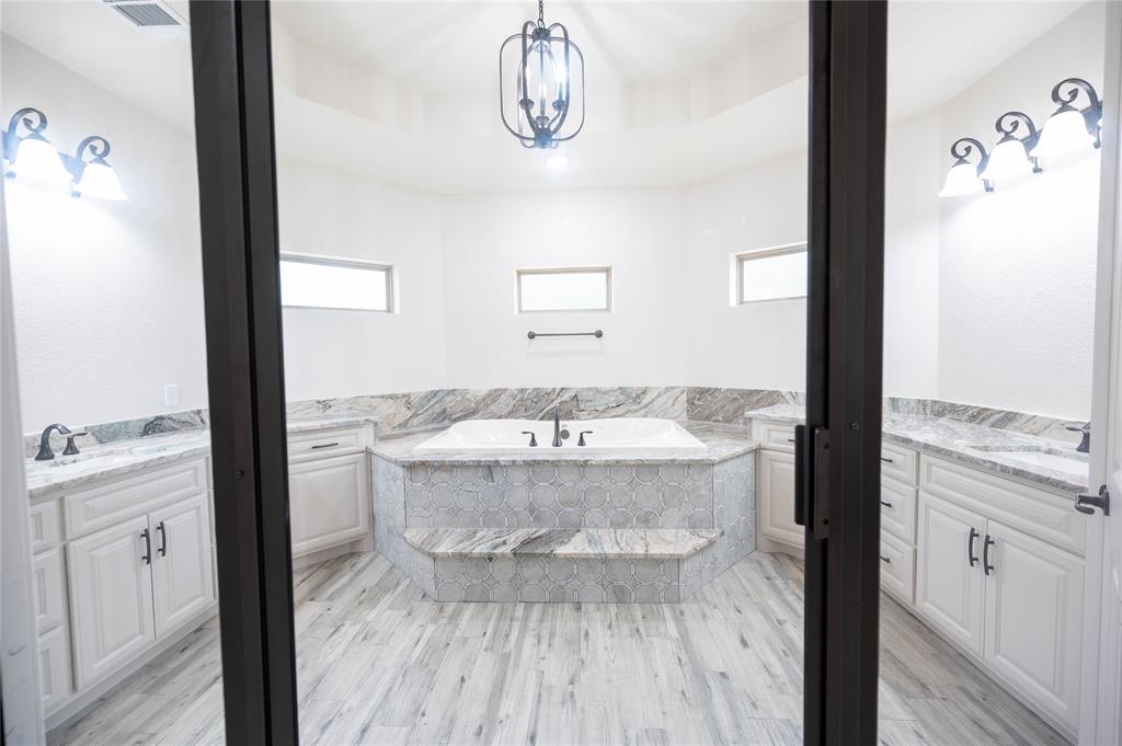 27604 1 RIO BLANCO DR, Splendora, Texas 77372, 4 Bedrooms Bedrooms, 5 Rooms Rooms,3 BathroomsBathrooms,Single-family,For Sale,RIO BLANCO DR,53104869