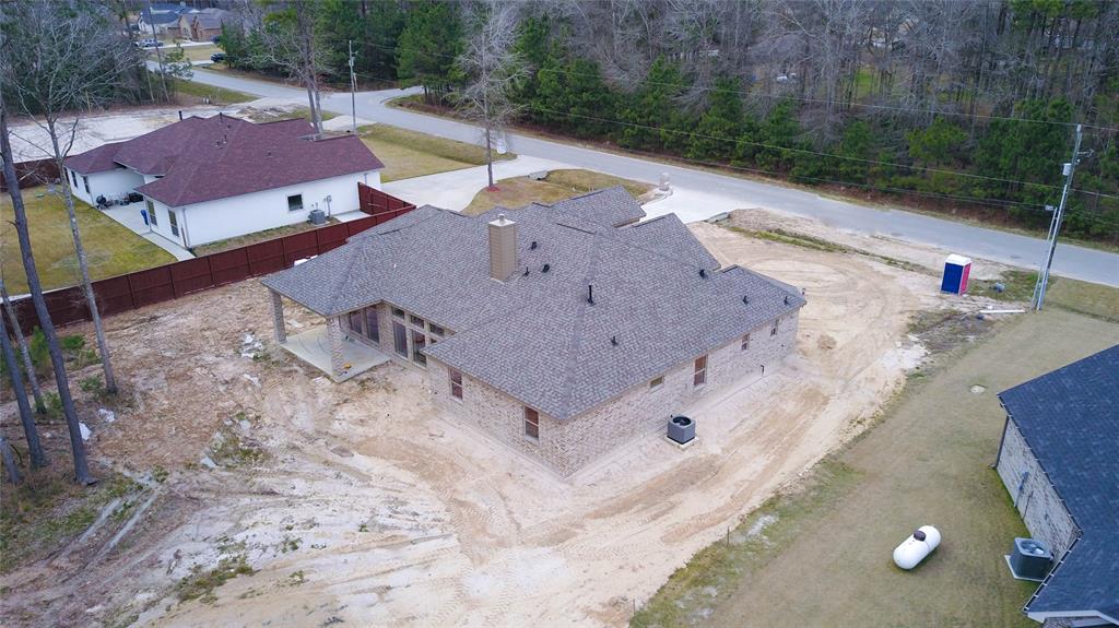 27604 1 RIO BLANCO DR, Splendora, Texas 77372, 4 Bedrooms Bedrooms, 5 Rooms Rooms,3 BathroomsBathrooms,Single-family,For Sale,RIO BLANCO DR,53104869