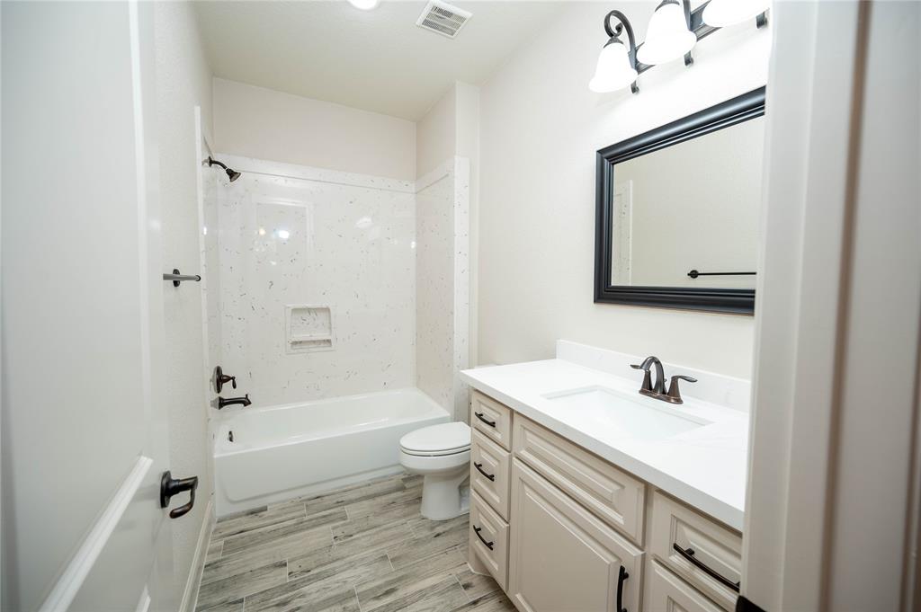 27604 1 RIO BLANCO DR, Splendora, Texas 77372, 4 Bedrooms Bedrooms, 5 Rooms Rooms,3 BathroomsBathrooms,Single-family,For Sale,RIO BLANCO DR,53104869