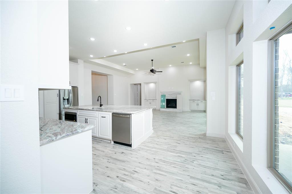 27604 1 RIO BLANCO DR, Splendora, Texas 77372, 4 Bedrooms Bedrooms, 5 Rooms Rooms,3 BathroomsBathrooms,Single-family,For Sale,RIO BLANCO DR,53104869