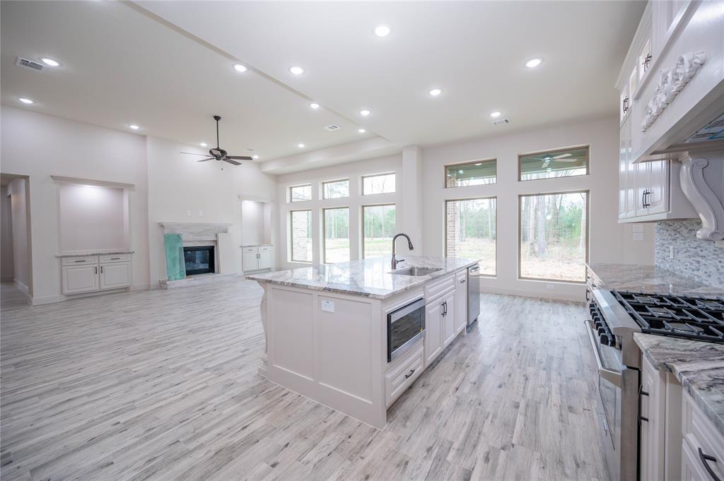 27604 1 RIO BLANCO DR, Splendora, Texas 77372, 4 Bedrooms Bedrooms, 5 Rooms Rooms,3 BathroomsBathrooms,Single-family,For Sale,RIO BLANCO DR,53104869