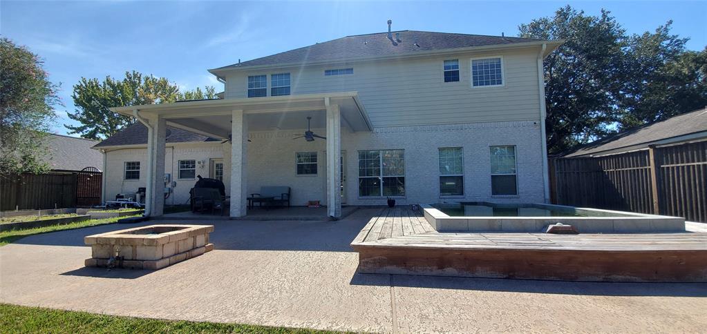 2225 2 Lake Forrest Drive, West Columbia, Texas 77486, 3 Bedrooms Bedrooms, 9 Rooms Rooms,3 BathroomsBathrooms,Single-family,For Sale,Lake Forrest,56573943