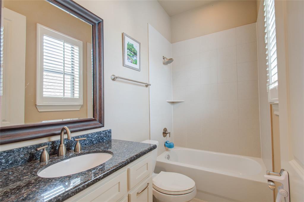 1885 4 Dart Street, Houston, Texas 77007, 3 Bedrooms Bedrooms, 11 Rooms Rooms,3 BathroomsBathrooms,Single-family,For Sale,Dart,62944856