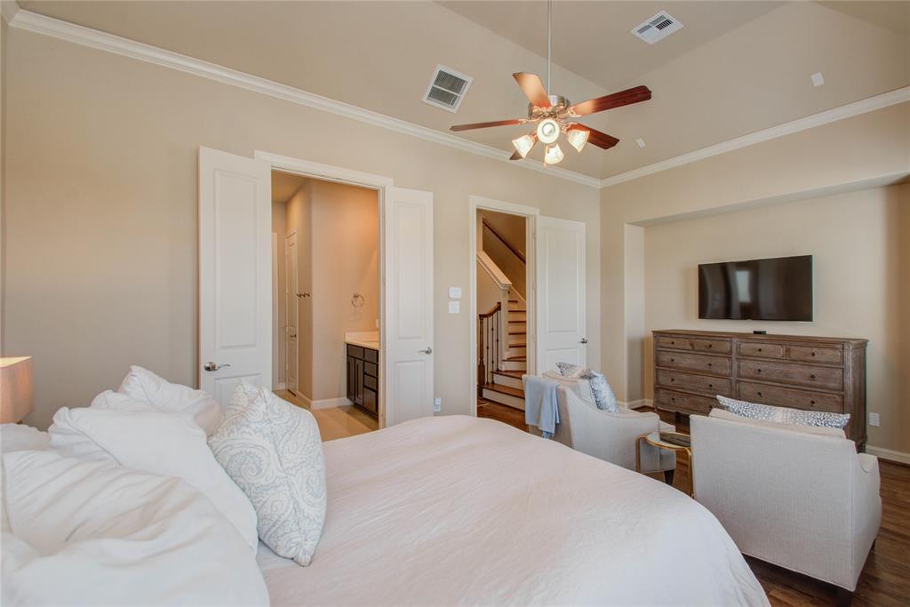 1885 4 Dart Street, Houston, Texas 77007, 3 Bedrooms Bedrooms, 11 Rooms Rooms,3 BathroomsBathrooms,Single-family,For Sale,Dart,62944856