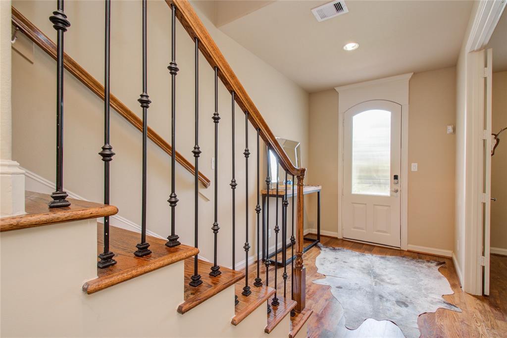1885 4 Dart Street, Houston, Texas 77007, 3 Bedrooms Bedrooms, 11 Rooms Rooms,3 BathroomsBathrooms,Single-family,For Sale,Dart,62944856