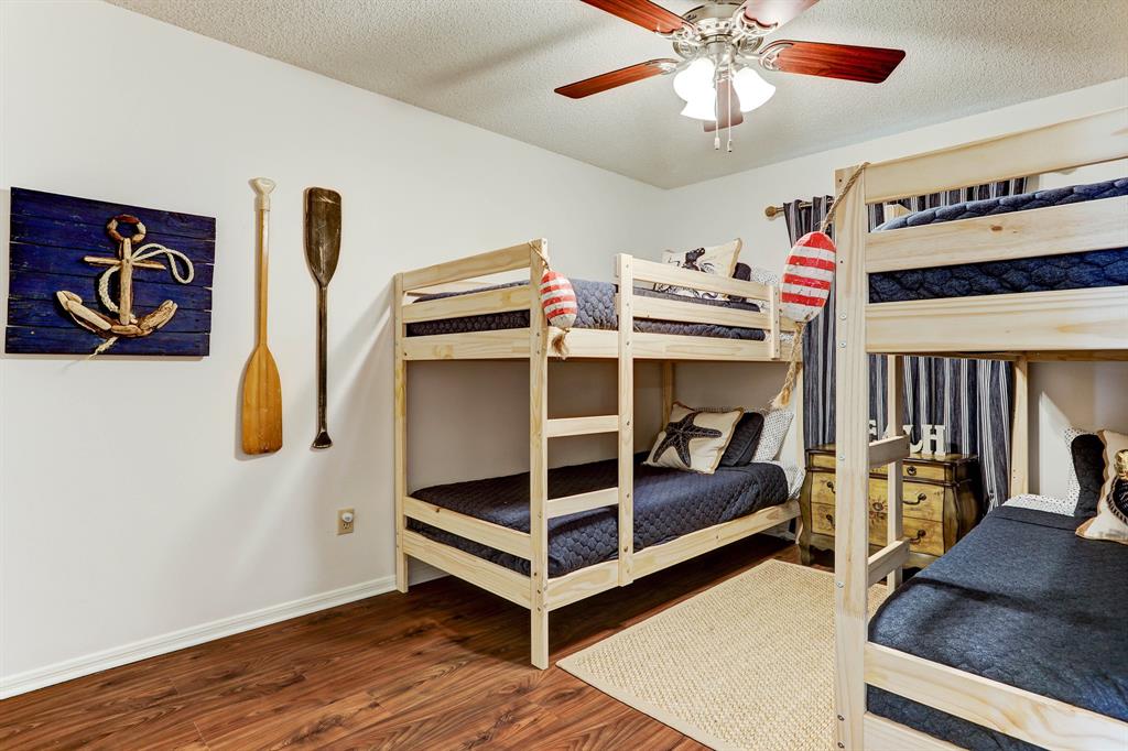 403 2 Isles End Road, Tiki Island, Texas 77554, 4 Bedrooms Bedrooms, 8 Rooms Rooms,2 BathroomsBathrooms,Single-family,For Sale,Isles End,78006801