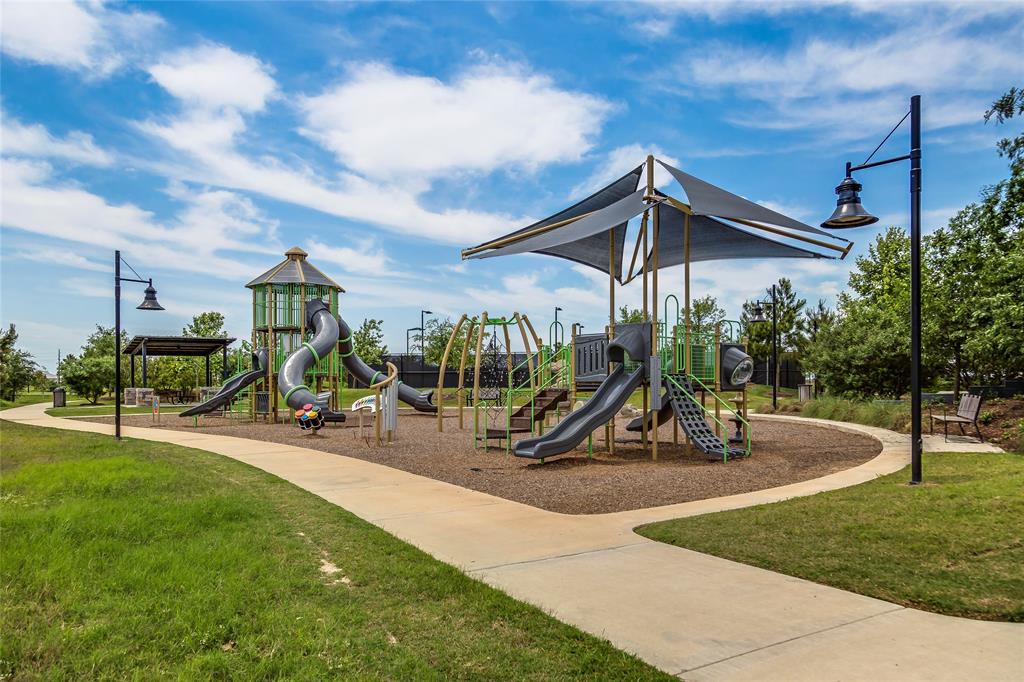 2203 1 Windmill Palm Drive, Fulshear, Texas 77423, 4 Bedrooms Bedrooms, 9 Rooms Rooms,2 BathroomsBathrooms,Single-family,For Sale,Windmill Palm,82282727