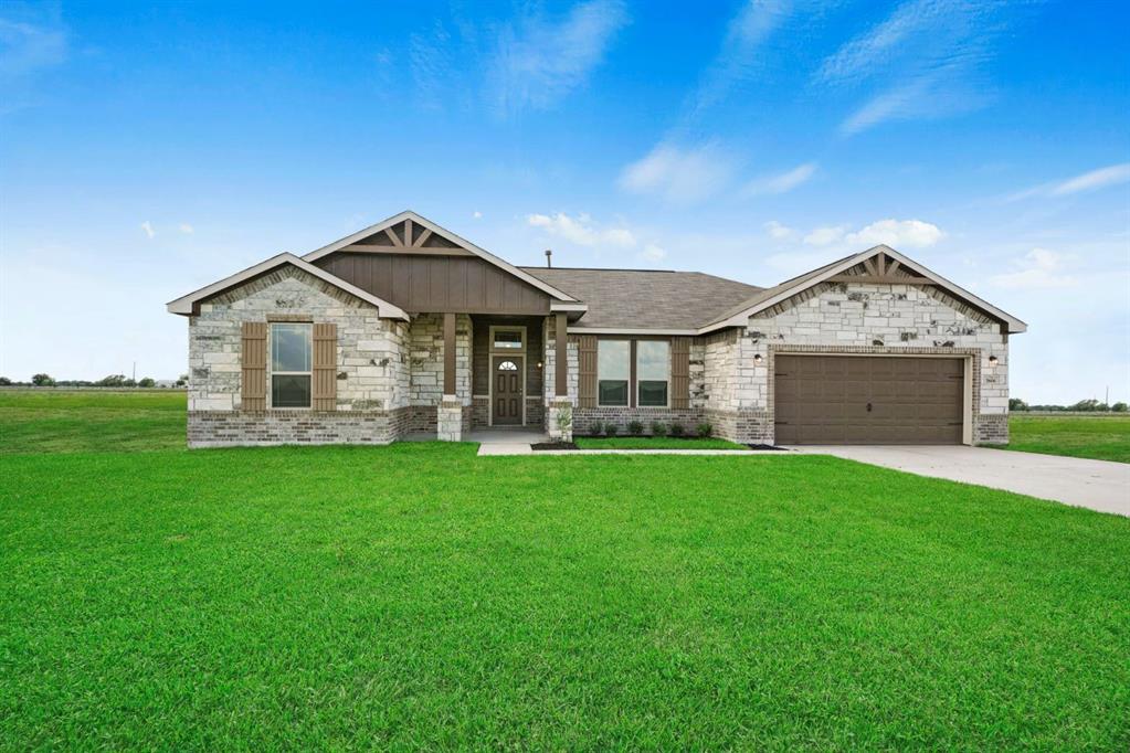 16361 1 Ellis Street, Conroe, Texas 77303, 4 Bedrooms Bedrooms, 6 Rooms Rooms,2 BathroomsBathrooms,Single-family,For Sale,Ellis,57353914