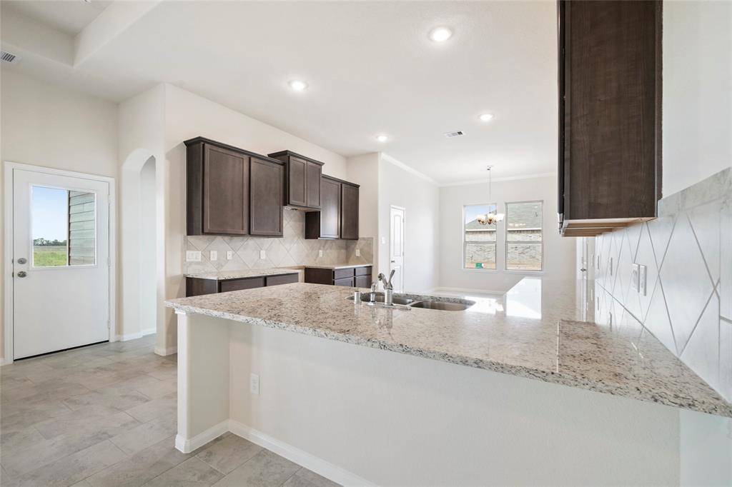 16361 1 Ellis Street, Conroe, Texas 77303, 4 Bedrooms Bedrooms, 6 Rooms Rooms,2 BathroomsBathrooms,Single-family,For Sale,Ellis,57353914