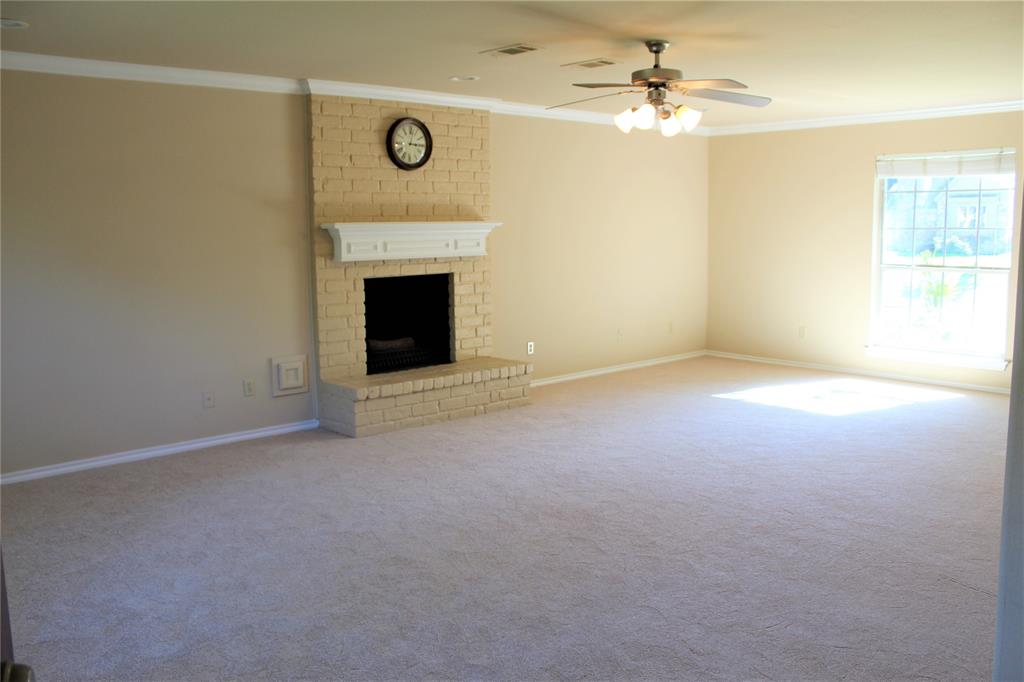 6102 2 Greenmont Drive, Houston, Texas 77092, 4 Bedrooms Bedrooms, 9 Rooms Rooms,2 BathroomsBathrooms,Single-family,For Sale,Greenmont,54966430