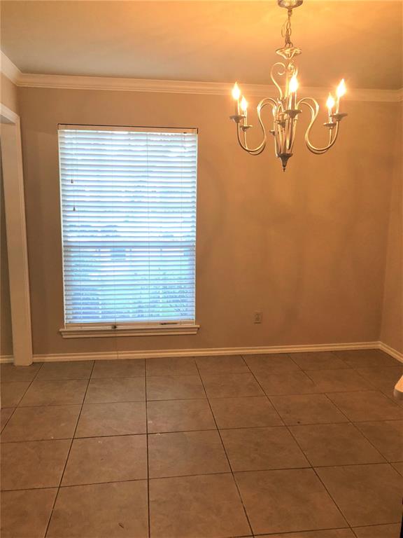 6102 2 Greenmont Drive, Houston, Texas 77092, 4 Bedrooms Bedrooms, 9 Rooms Rooms,2 BathroomsBathrooms,Single-family,For Sale,Greenmont,54966430