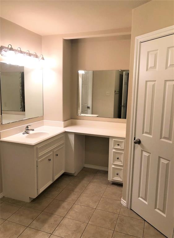 6102 2 Greenmont Drive, Houston, Texas 77092, 4 Bedrooms Bedrooms, 9 Rooms Rooms,2 BathroomsBathrooms,Single-family,For Sale,Greenmont,54966430