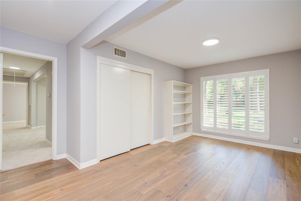 818 2 Chowning Road, Houston, Texas 77024, 5 Bedrooms Bedrooms, 17 Rooms Rooms,4 BathroomsBathrooms,Single-family,For Sale,Chowning,64803187