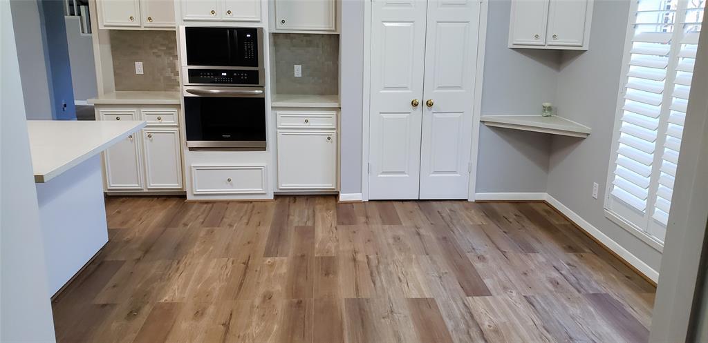 818 2 Chowning Road, Houston, Texas 77024, 5 Bedrooms Bedrooms, 17 Rooms Rooms,4 BathroomsBathrooms,Single-family,For Sale,Chowning,64803187