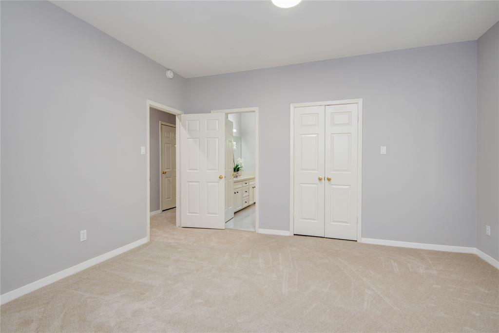 818 2 Chowning Road, Houston, Texas 77024, 5 Bedrooms Bedrooms, 17 Rooms Rooms,4 BathroomsBathrooms,Single-family,For Sale,Chowning,64803187