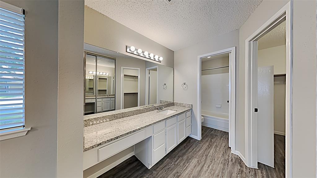 2 1 Lazy Morning Place, The Woodlands, Texas 77381, 3 Bedrooms Bedrooms, 3 Rooms Rooms,2 BathroomsBathrooms,Single-family,For Sale,Lazy Morning,58819799