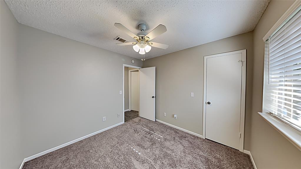 2 1 Lazy Morning Place, The Woodlands, Texas 77381, 3 Bedrooms Bedrooms, 3 Rooms Rooms,2 BathroomsBathrooms,Single-family,For Sale,Lazy Morning,58819799