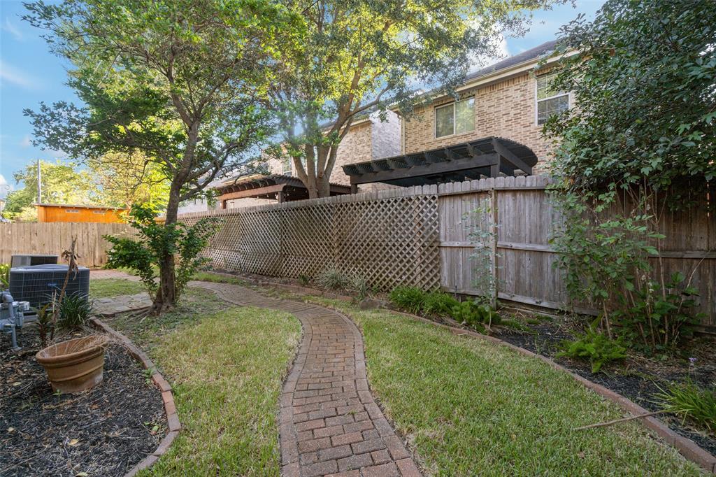 1102 2 Forest Home Drive, Houston, Texas 77077, 4 Bedrooms Bedrooms, 4 Rooms Rooms,3 BathroomsBathrooms,Single-family,For Sale,Forest Home,11756556