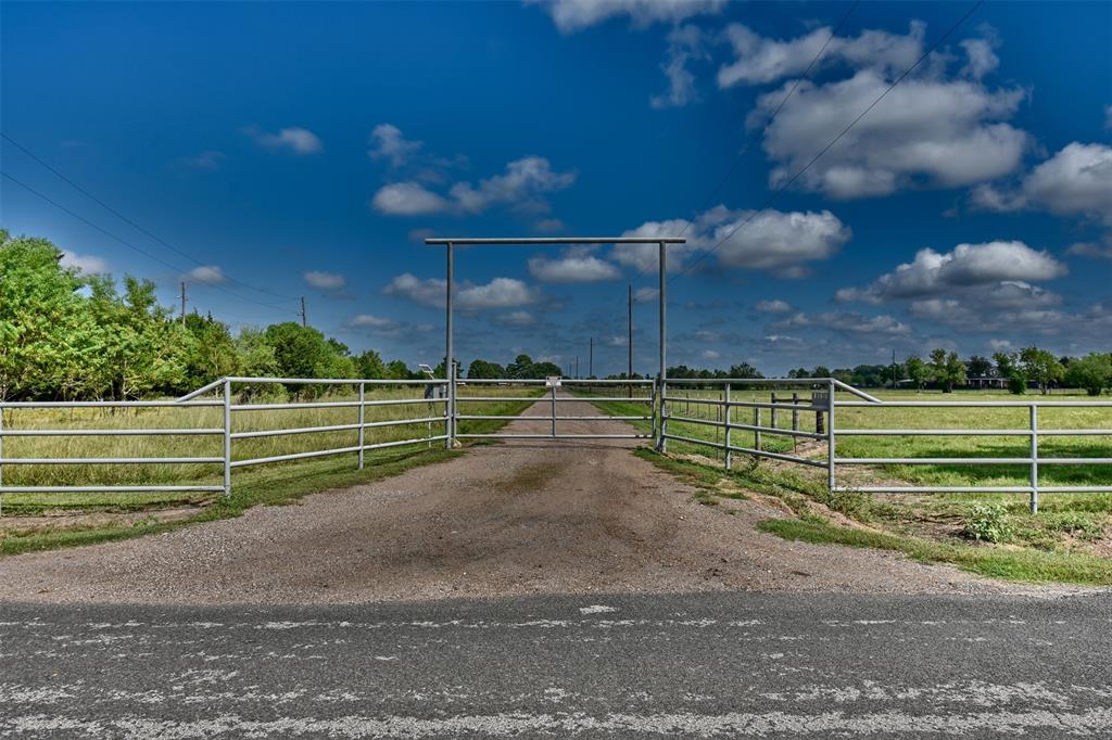 33515 1 Mayer Road, Waller, Texas 77484, 3 Bedrooms Bedrooms, 5 Rooms Rooms,2 BathroomsBathrooms,Country Homes/acreage,For Sale,Mayer,16633465