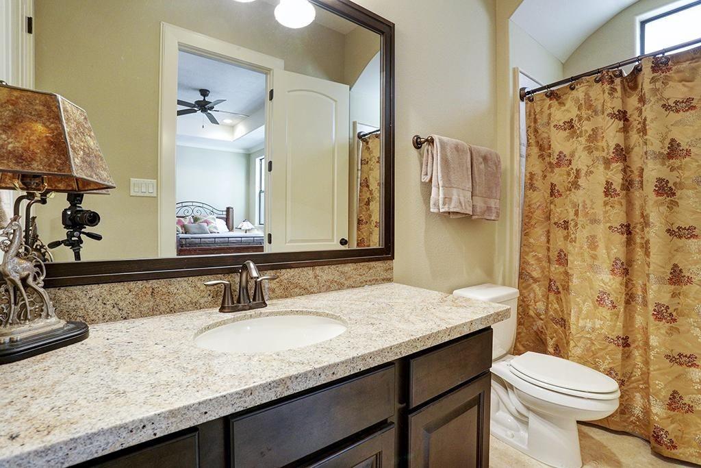 4317 3 Rose Street, Houston, Texas 77007, 3 Bedrooms Bedrooms, 7 Rooms Rooms,3 BathroomsBathrooms,Single-family,For Sale,Rose,81270662