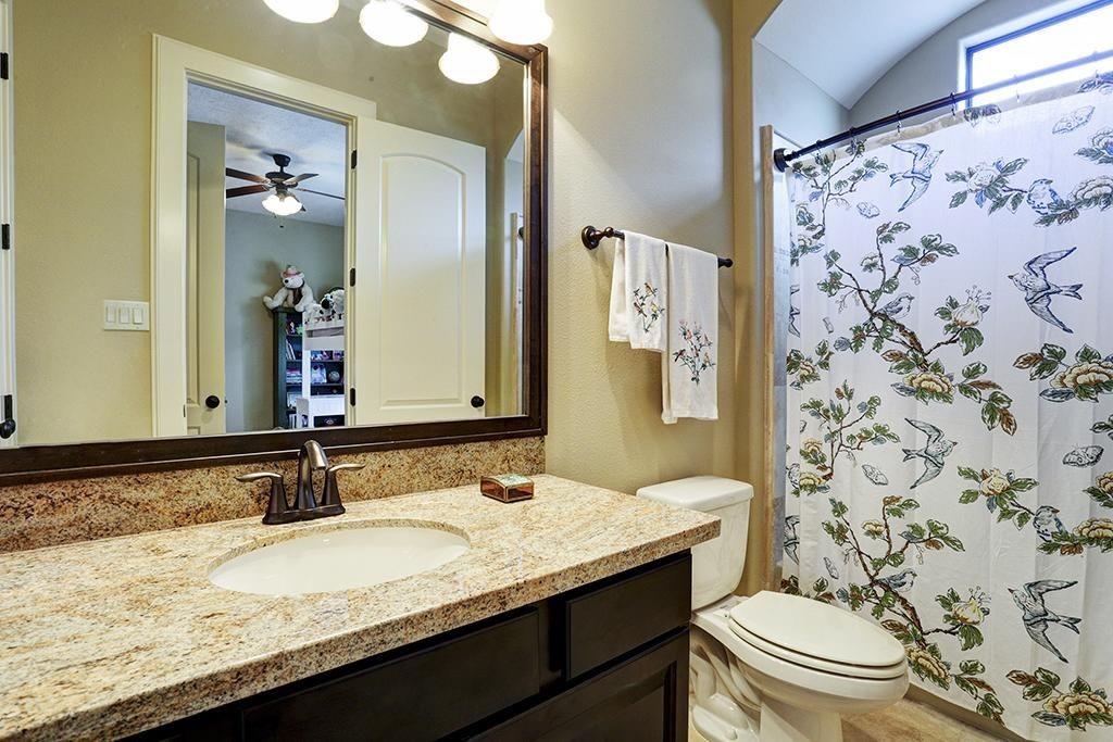 4317 3 Rose Street, Houston, Texas 77007, 3 Bedrooms Bedrooms, 7 Rooms Rooms,3 BathroomsBathrooms,Single-family,For Sale,Rose,81270662
