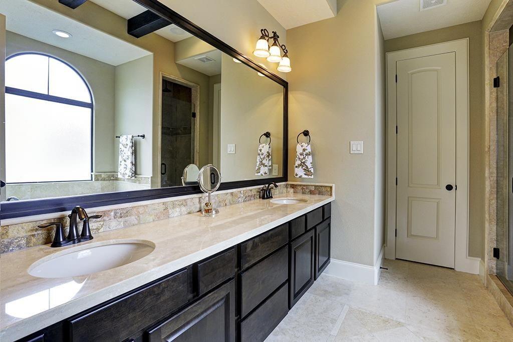 4317 3 Rose Street, Houston, Texas 77007, 3 Bedrooms Bedrooms, 7 Rooms Rooms,3 BathroomsBathrooms,Single-family,For Sale,Rose,81270662
