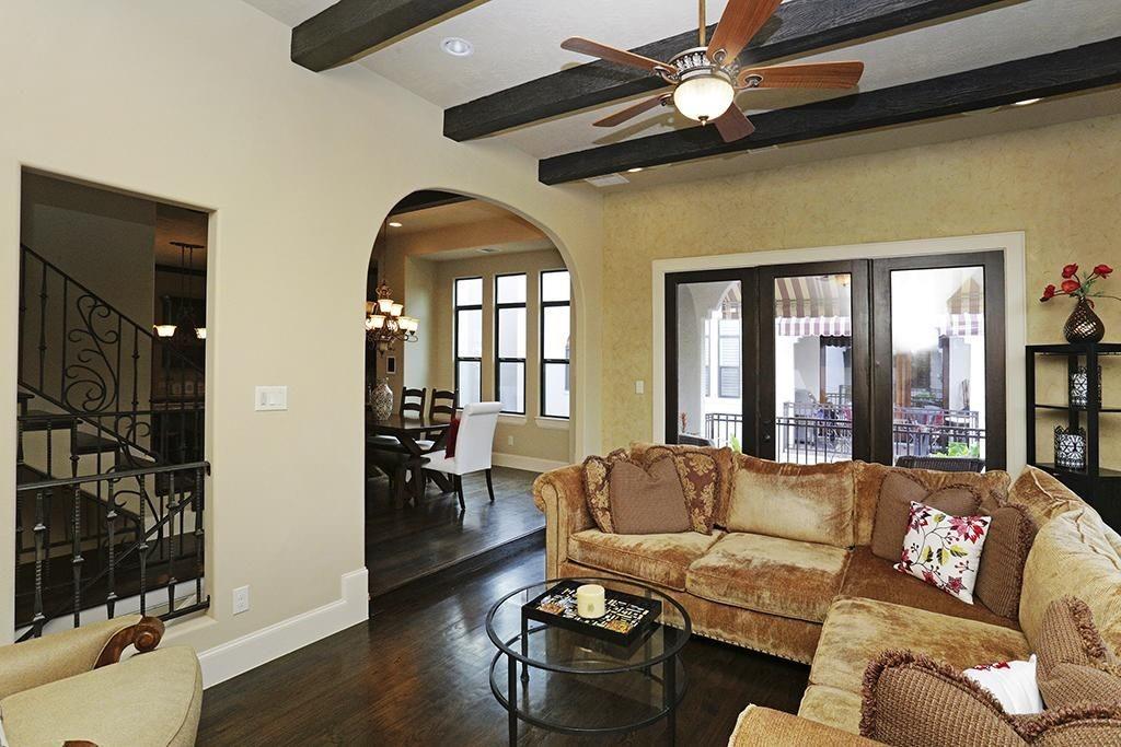 4317 3 Rose Street, Houston, Texas 77007, 3 Bedrooms Bedrooms, 7 Rooms Rooms,3 BathroomsBathrooms,Single-family,For Sale,Rose,81270662