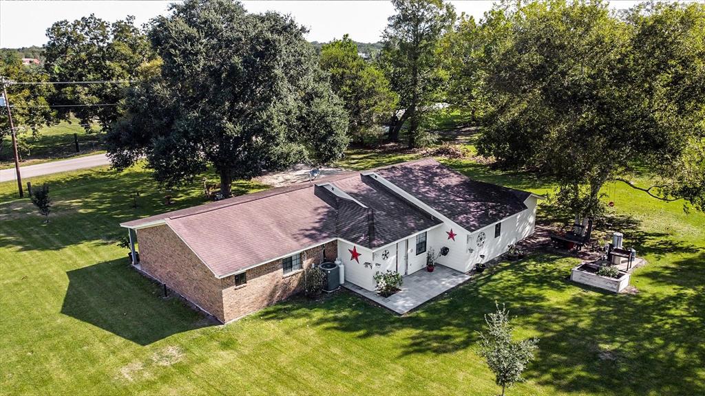 4614 1 County Road 155, Alvin, Texas 77511, 4 Bedrooms Bedrooms, 10 Rooms Rooms,2 BathroomsBathrooms,Single-family,For Sale,County Road 155,96608239