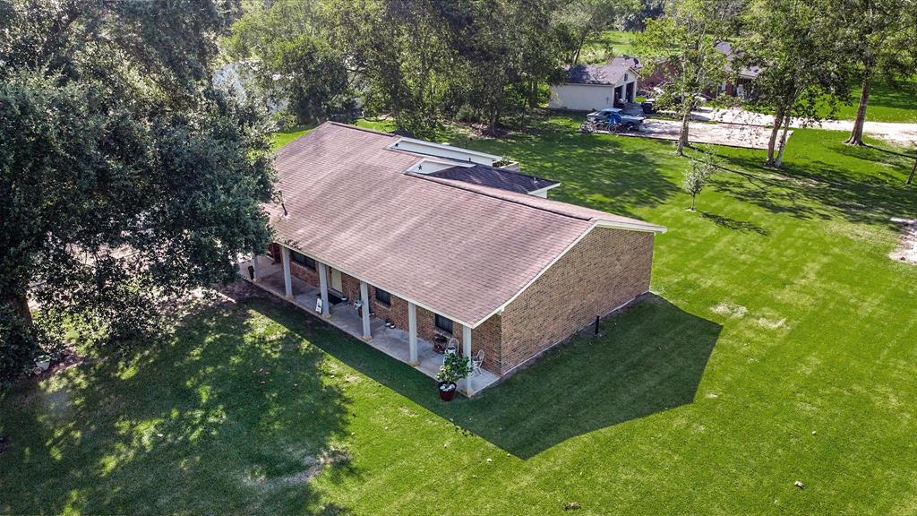 4614 1 County Road 155, Alvin, Texas 77511, 4 Bedrooms Bedrooms, 10 Rooms Rooms,2 BathroomsBathrooms,Single-family,For Sale,County Road 155,96608239