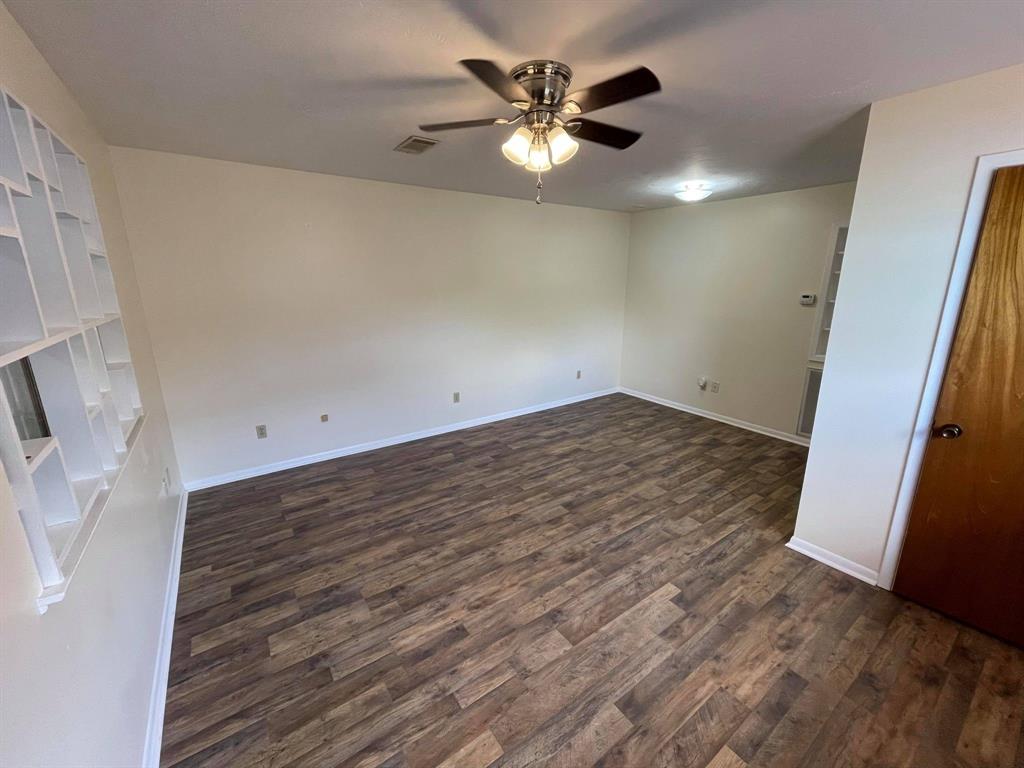 717 1 Cedar Bayou Road, Baytown, Texas 77520, 1 Bedroom Bedrooms, ,1 BathroomBathrooms,Multi-family,For Sale,Cedar Bayou,61677826