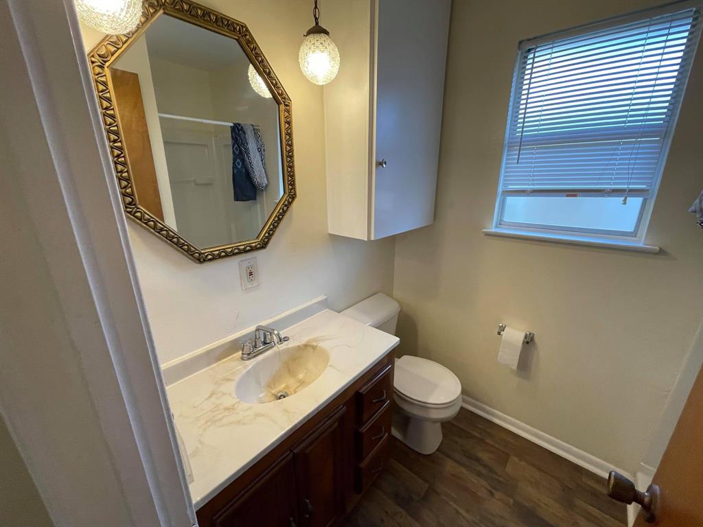 717 1 Cedar Bayou Road, Baytown, Texas 77520, 1 Bedroom Bedrooms, ,1 BathroomBathrooms,Multi-family,For Sale,Cedar Bayou,61677826