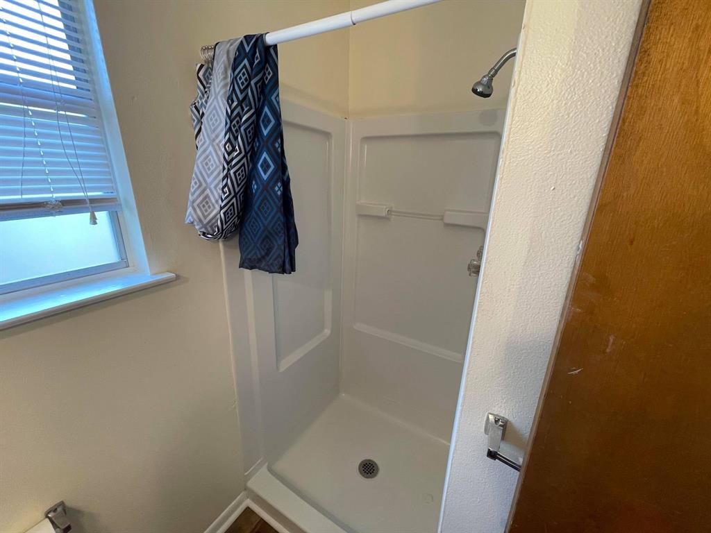 717 1 Cedar Bayou Road, Baytown, Texas 77520, 1 Bedroom Bedrooms, ,1 BathroomBathrooms,Multi-family,For Sale,Cedar Bayou,61677826
