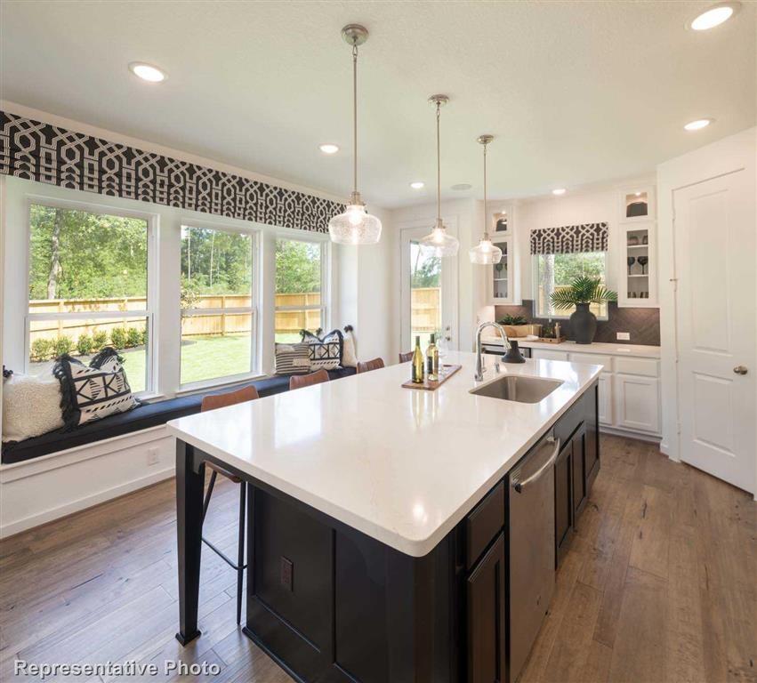 4023 2 Kinsey Street, Iowa Colony, Texas 77583, 4 Bedrooms Bedrooms, 4 Rooms Rooms,3 BathroomsBathrooms,Single-family,For Sale,Kinsey,86506353