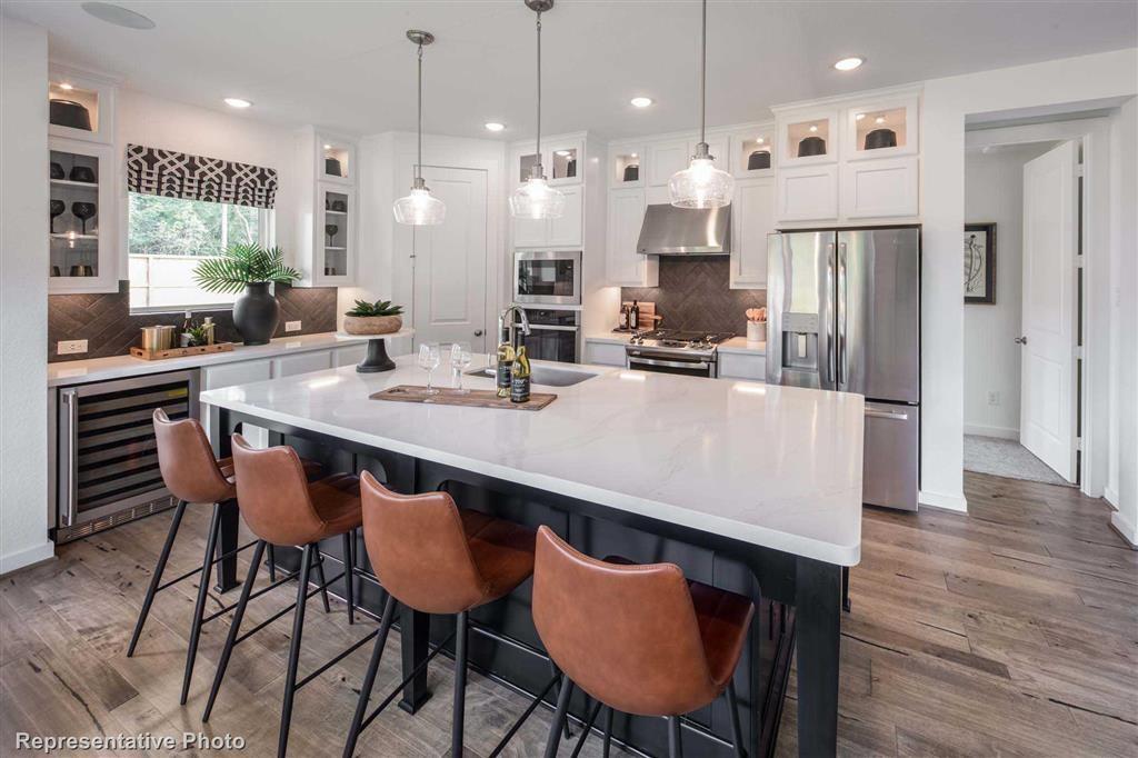 4023 2 Kinsey Street, Iowa Colony, Texas 77583, 4 Bedrooms Bedrooms, 4 Rooms Rooms,3 BathroomsBathrooms,Single-family,For Sale,Kinsey,86506353