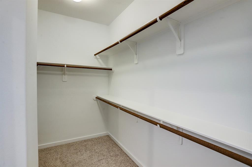 11022 2 Little John Way, Houston, Texas 77043, 3 Bedrooms Bedrooms, 6 Rooms Rooms,2 BathroomsBathrooms,Single-family,For Sale,Little John,61919446