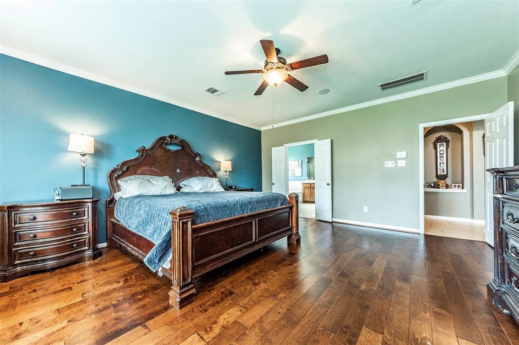 4631 2 Serrano Drive, League City, Texas 77573, 5 Bedrooms Bedrooms, 6 Rooms Rooms,3 BathroomsBathrooms,Single-family,For Sale,Serrano,64839055