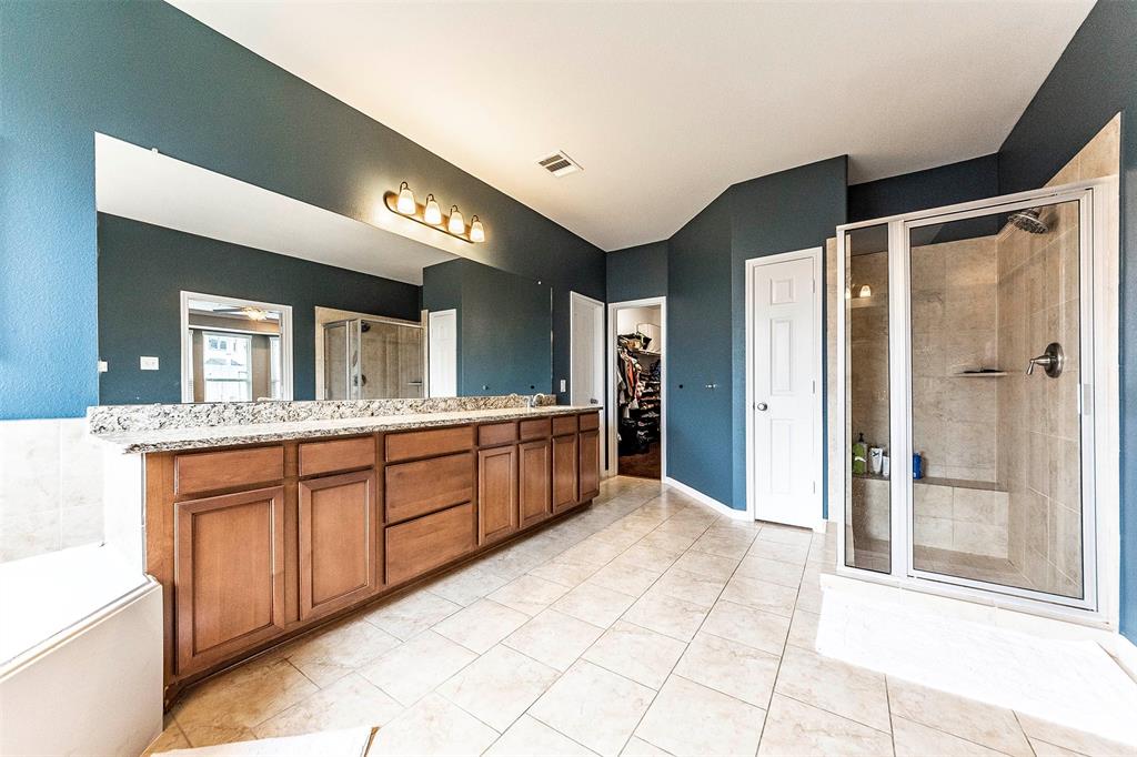 4631 2 Serrano Drive, League City, Texas 77573, 5 Bedrooms Bedrooms, 6 Rooms Rooms,3 BathroomsBathrooms,Single-family,For Sale,Serrano,64839055