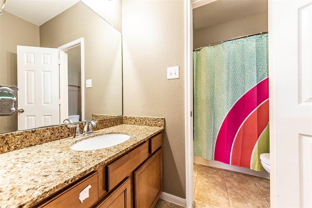 4631 2 Serrano Drive, League City, Texas 77573, 5 Bedrooms Bedrooms, 6 Rooms Rooms,3 BathroomsBathrooms,Single-family,For Sale,Serrano,64839055